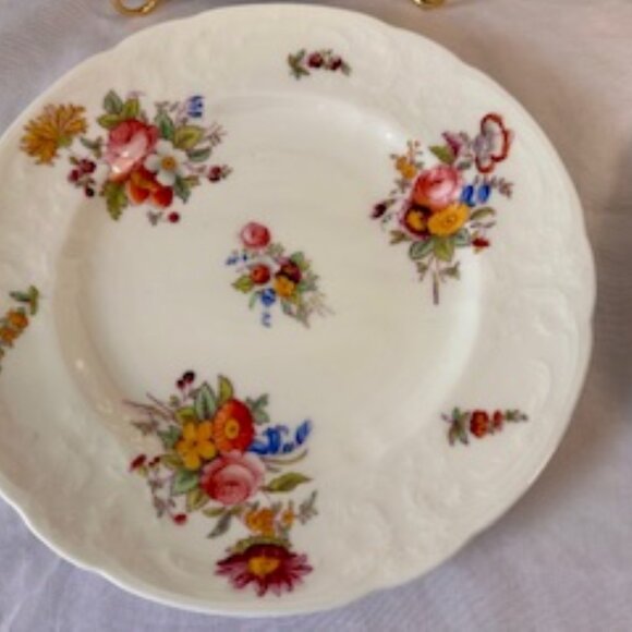 Vintage Coalport Sevres Floral Embossed Side‎ Plates England Porcelain Vibrant - Picture 8 of 8
